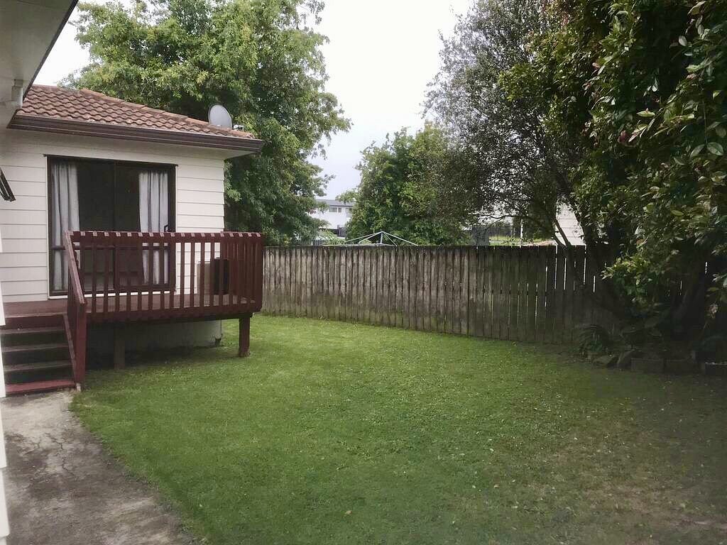 Clendon Park, 3 bedrooms