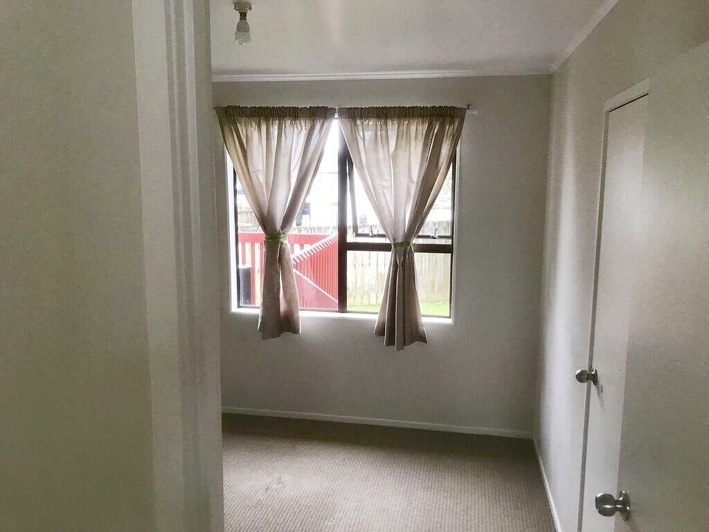 Clendon Park, 3 bedrooms