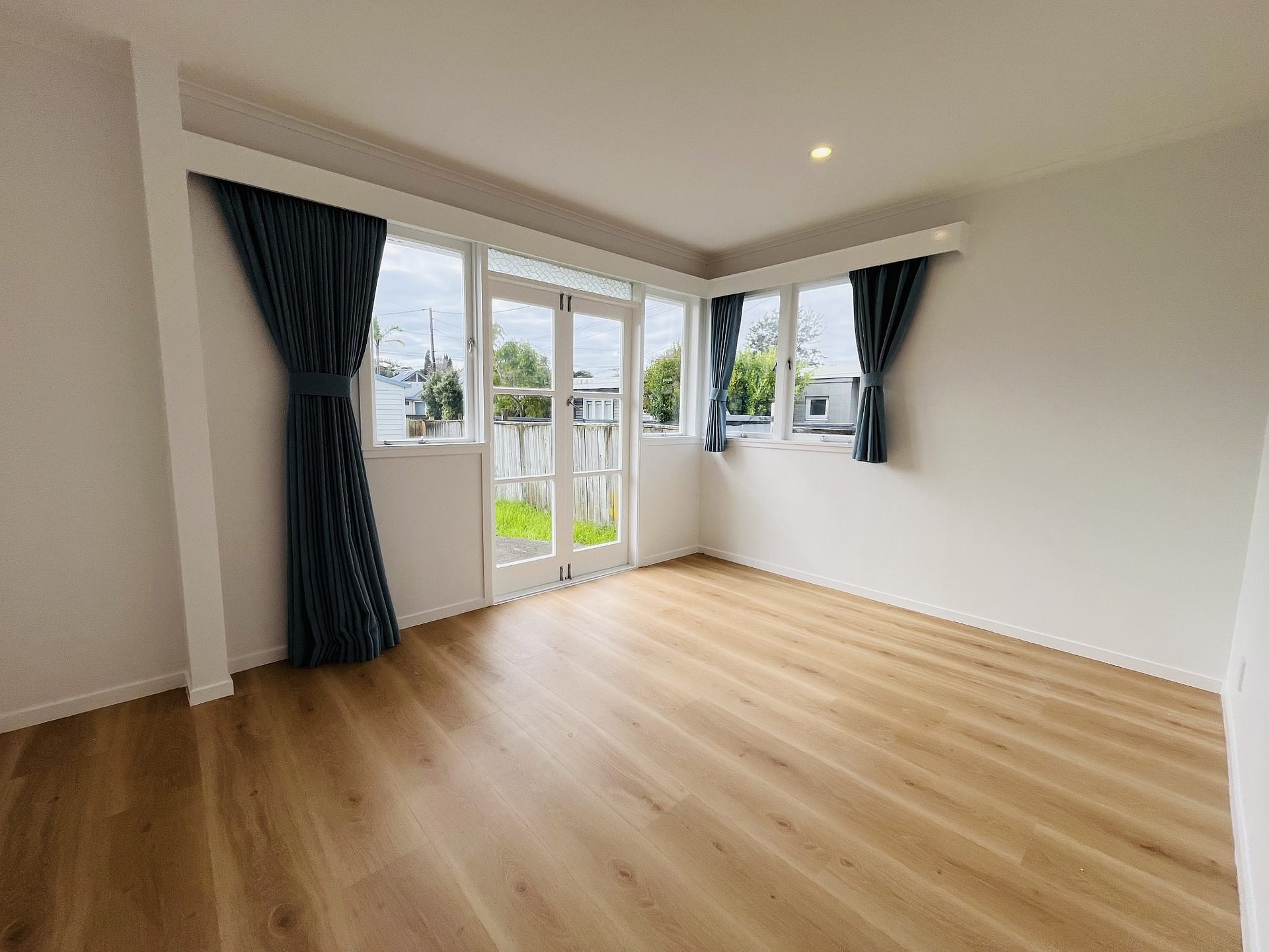 Milford, 4 bedrooms