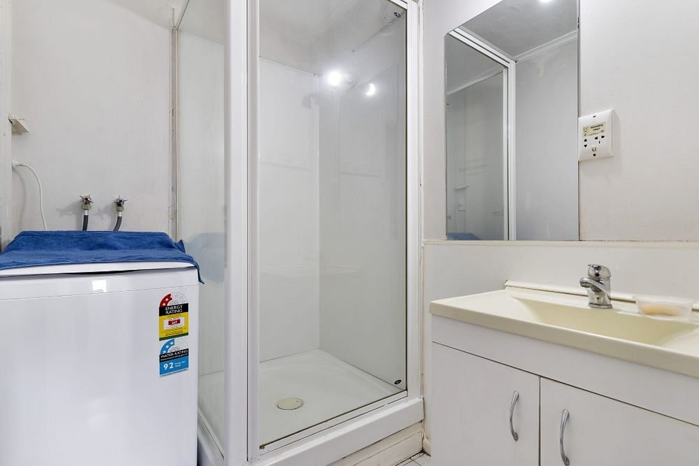 Mount Eden, 3 bedrooms — photo 10