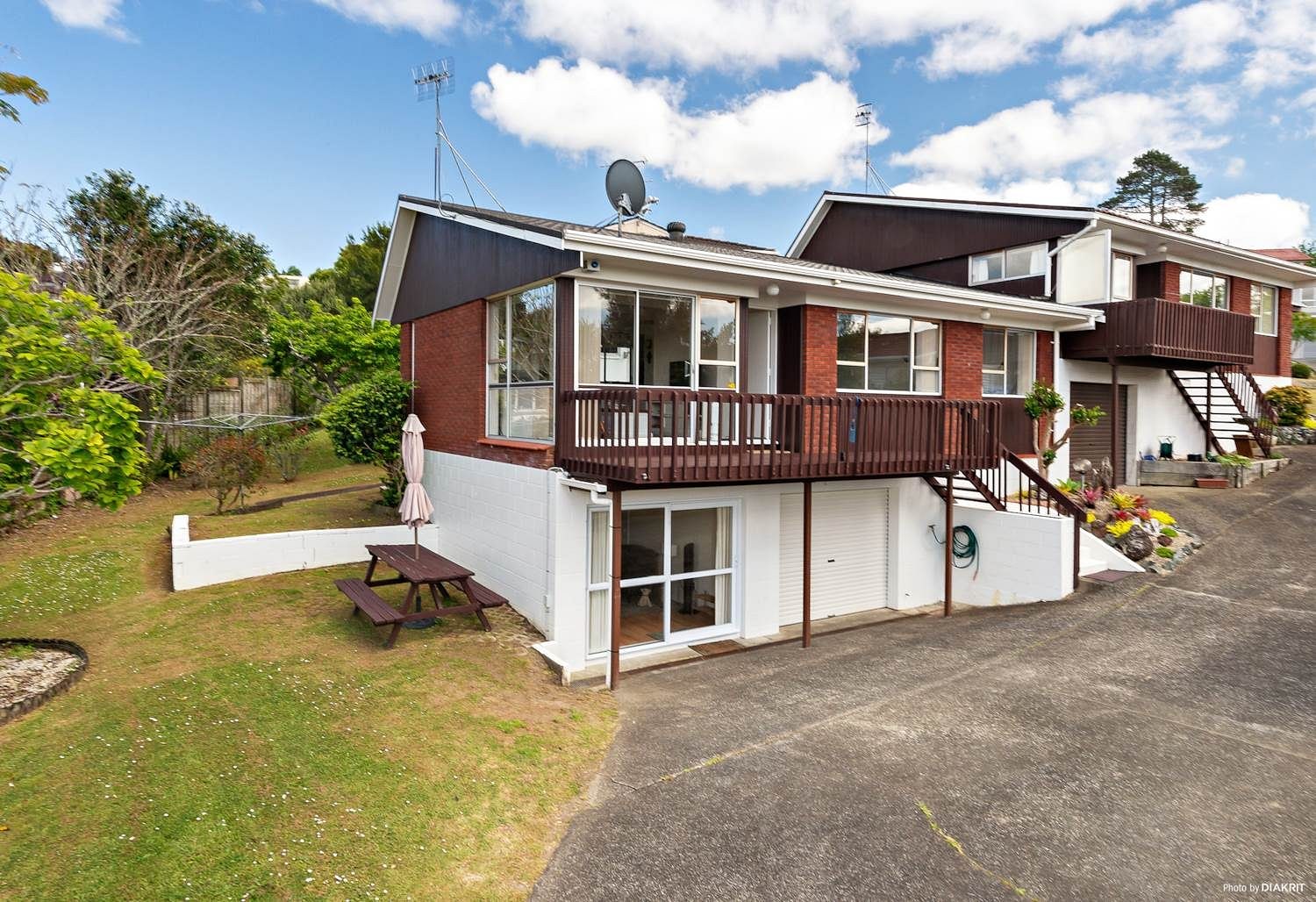 Hillcrest, 2 bedrooms