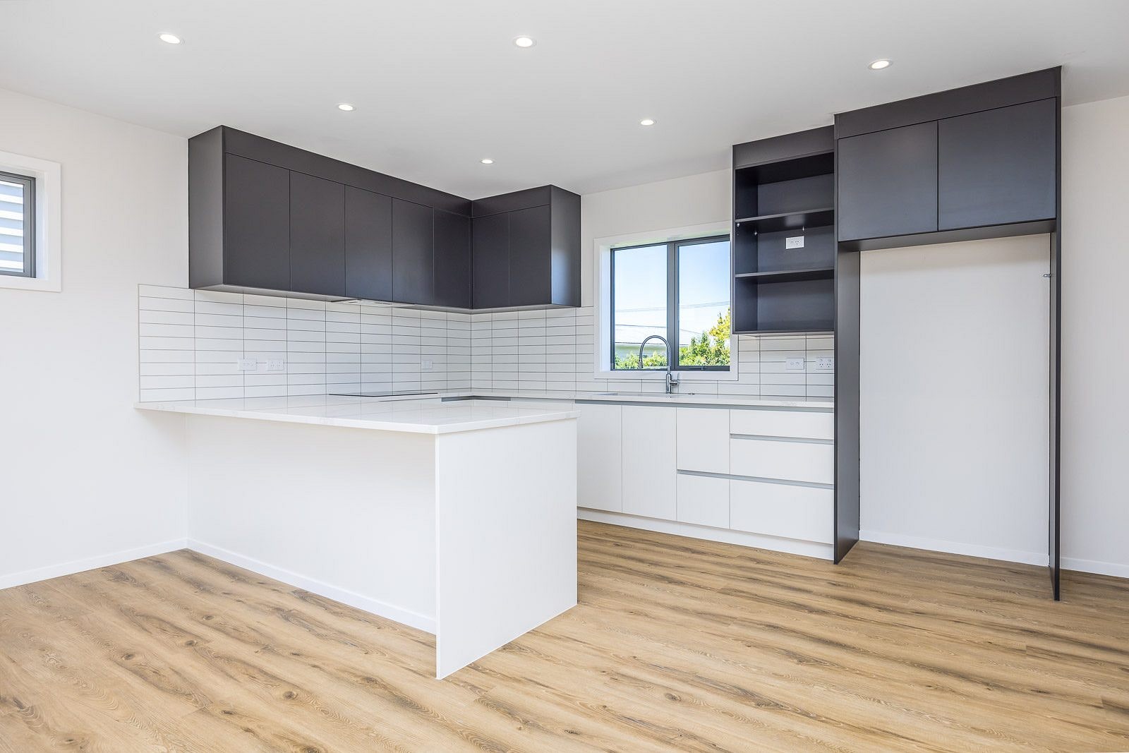 Totara Vale, 3 bedrooms