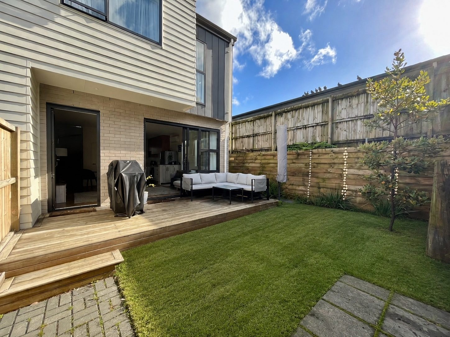 Te Atatu South, 3 bedrooms — photo 12