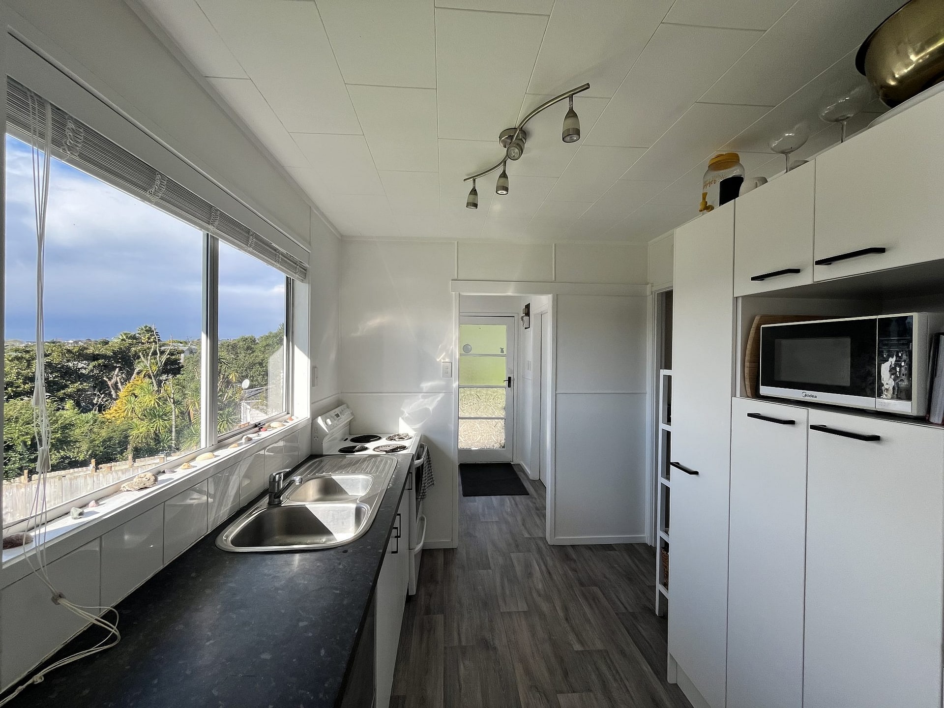 Glen Eden, 3 bedrooms