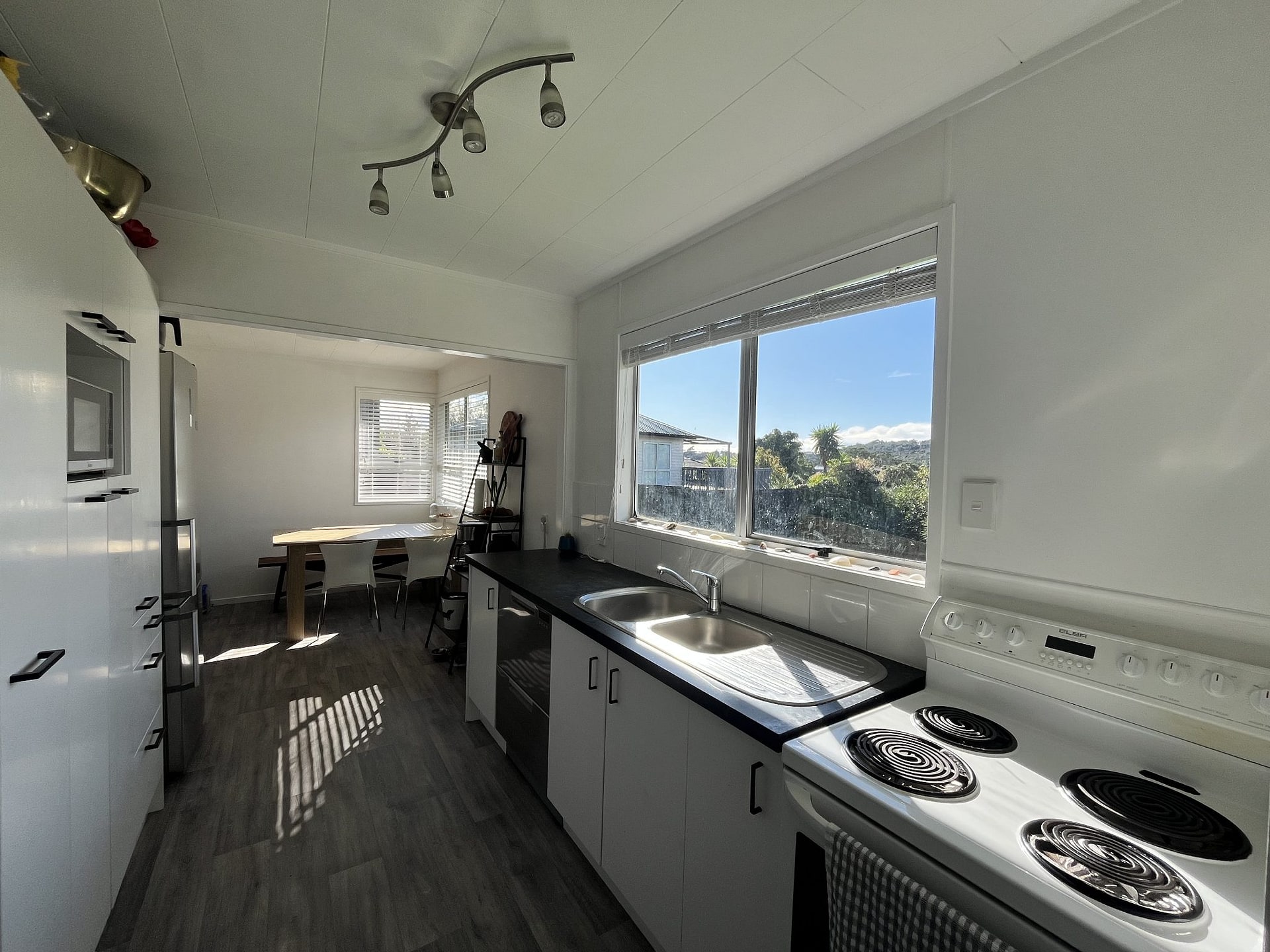 Glen Eden, 3 bedrooms