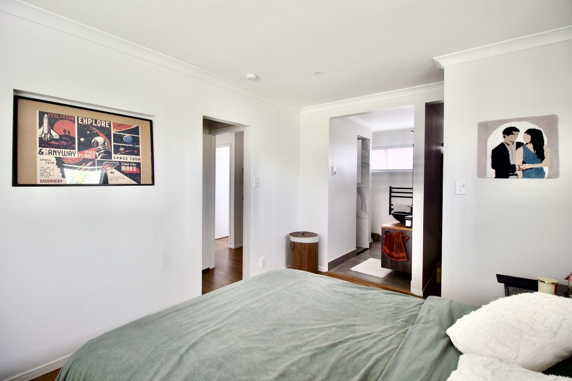 Glenfield, 4 bedrooms — photo 13