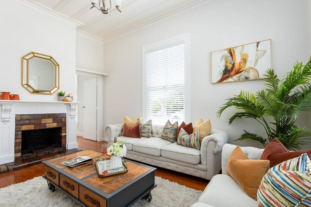 Mount Eden, 4 bedrooms