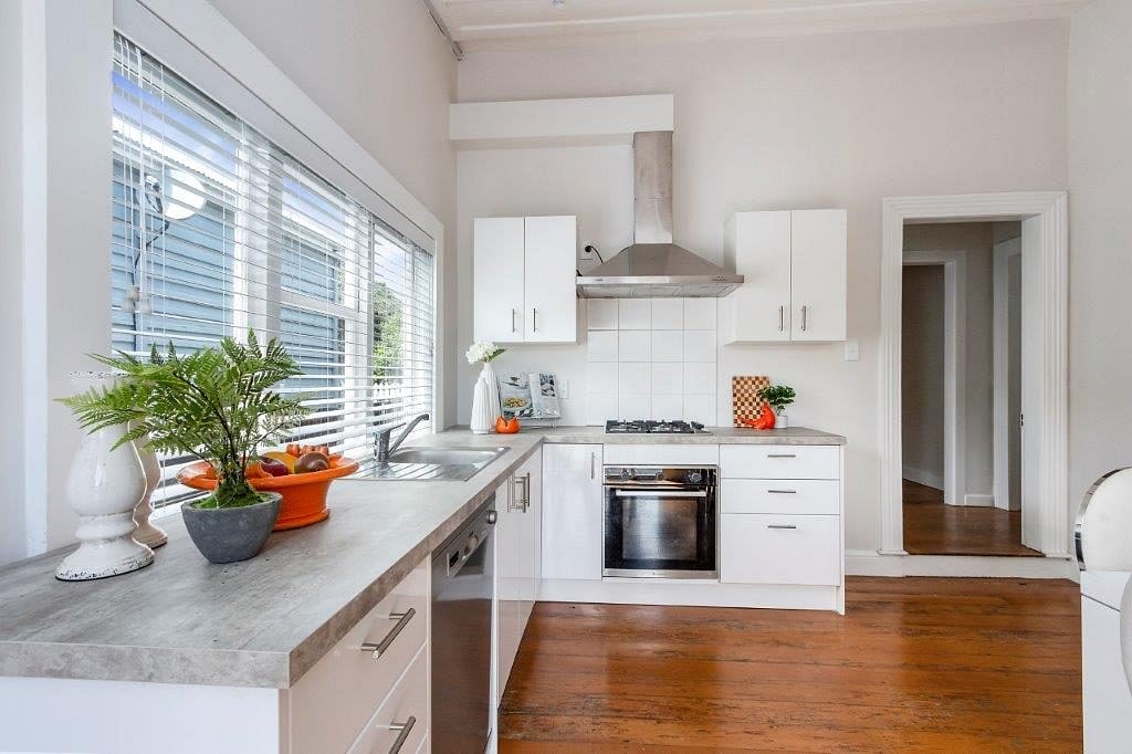 Mount Eden, 4 bedrooms — photo 9