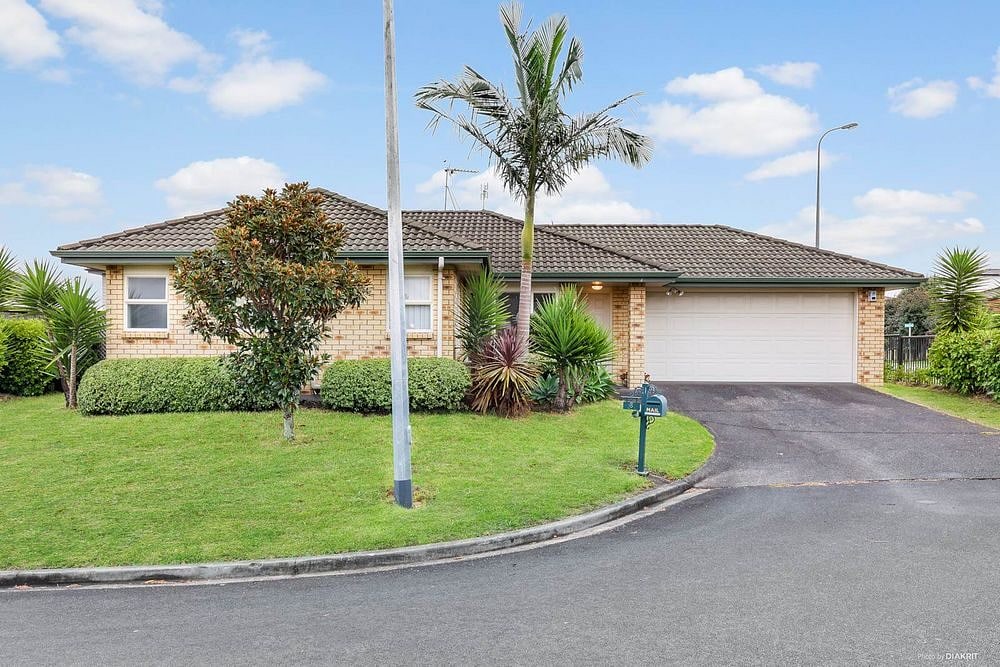 Manurewa, 3 bedrooms — photo 16
