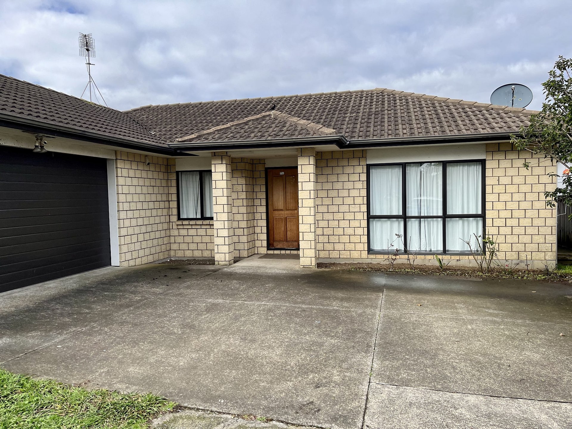 Papatoetoe, 4 bedrooms