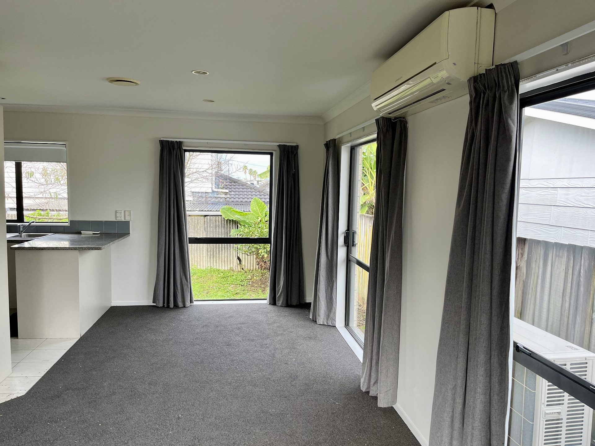 Papatoetoe, 4 bedrooms
