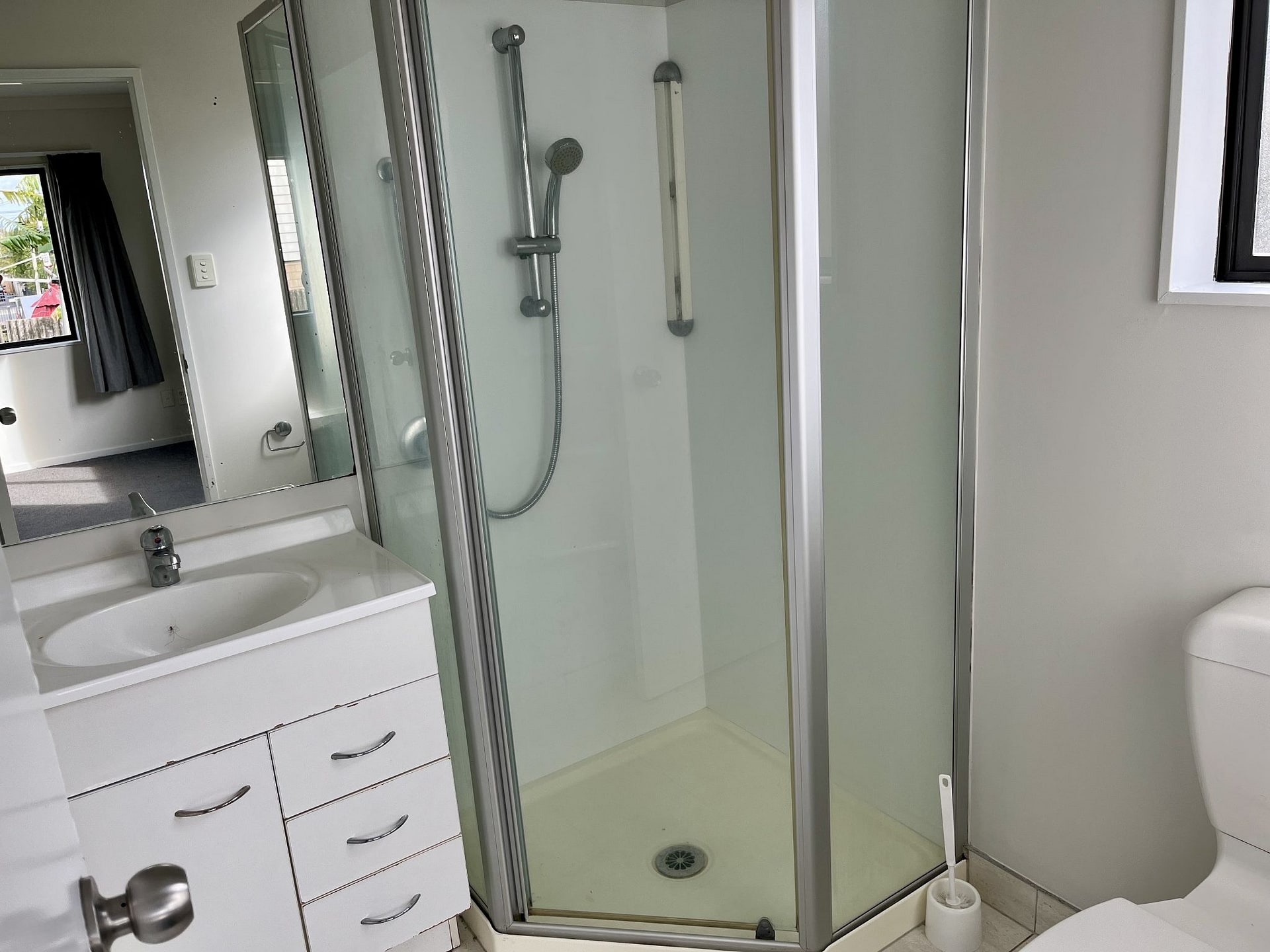 Papatoetoe, 4 bedrooms — photo 14