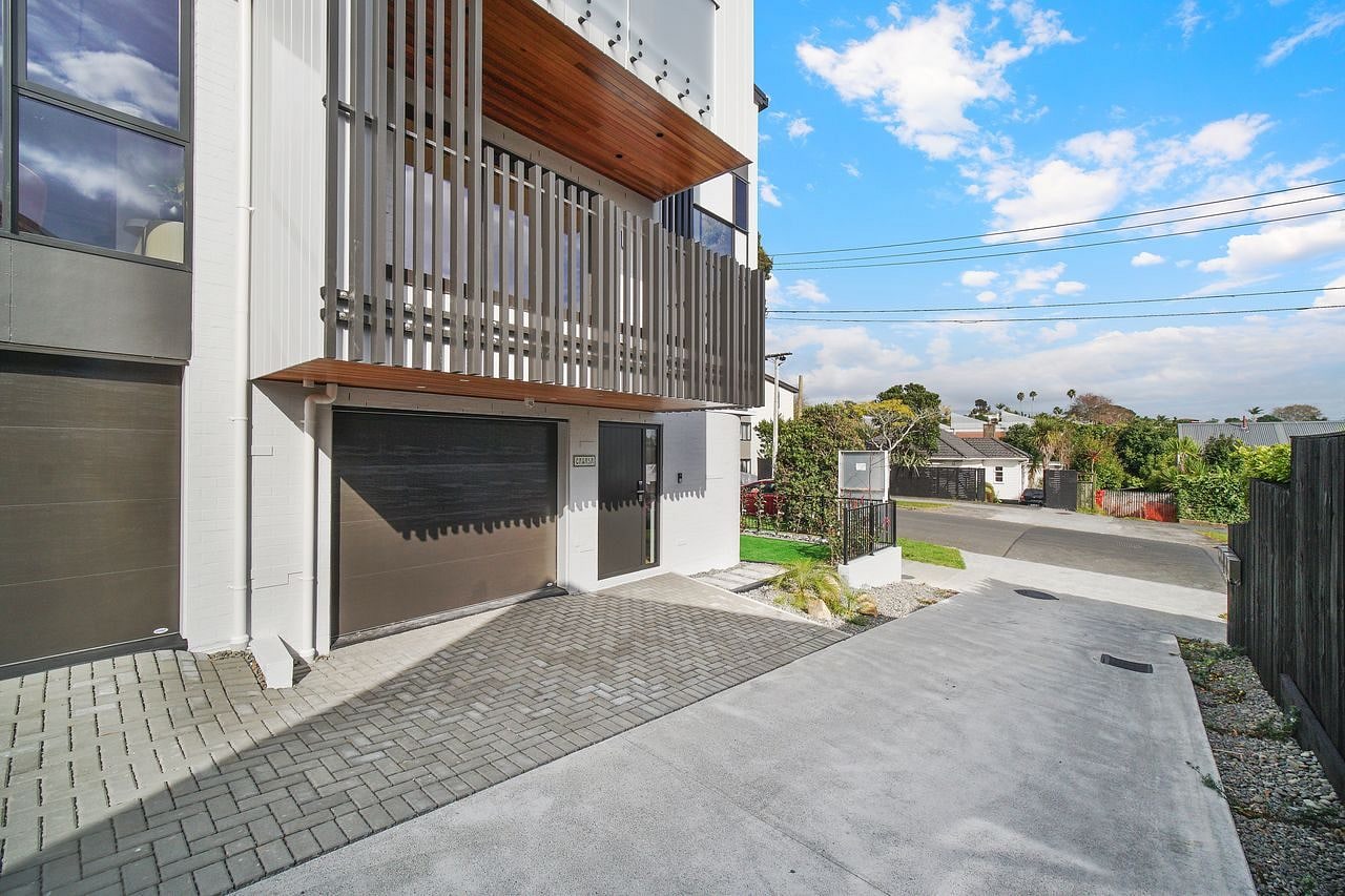 Ponsonby, 3 bedrooms — photo 15