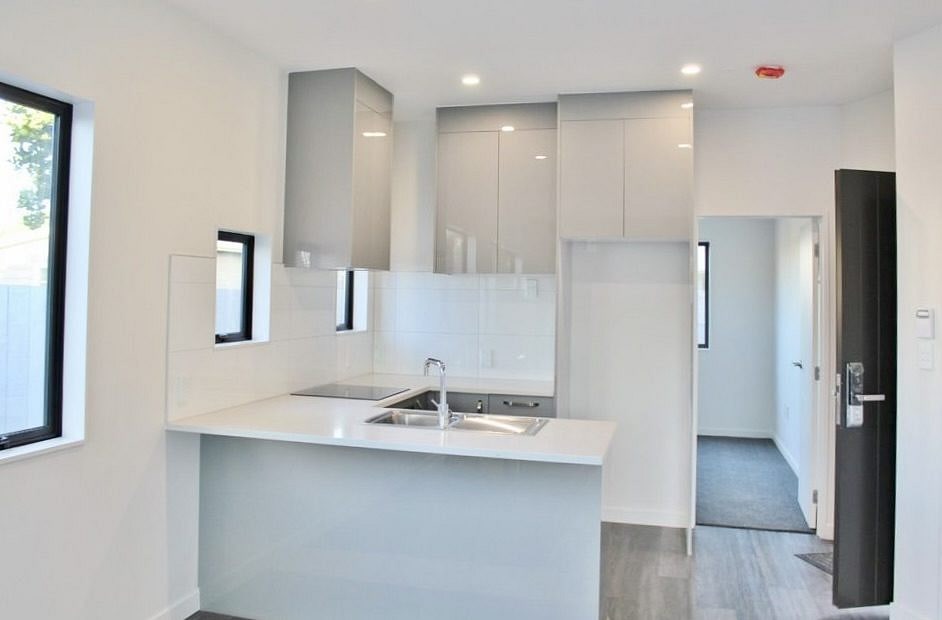 Te Atatu Peninsula, 3 bedrooms