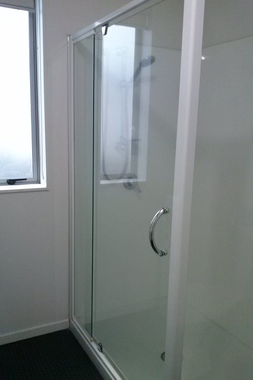 Otahuhu, 2 bedrooms — photo 10