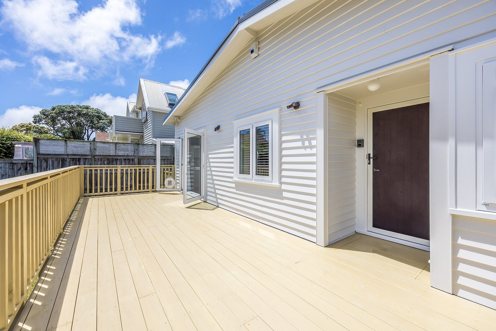 Point Chevalier, 3 bedrooms