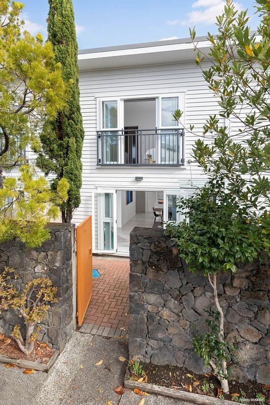 Onehunga, 2 bedrooms