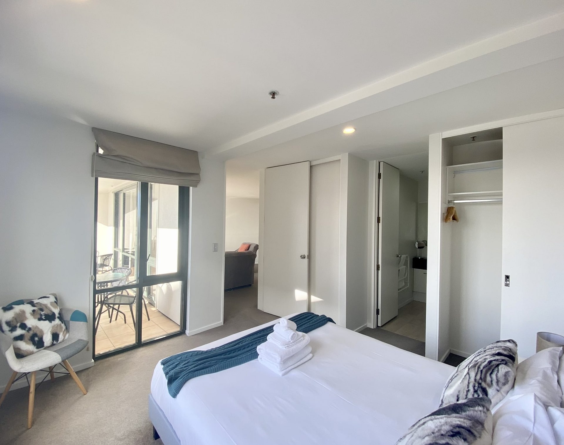 City Centre, 2 bedrooms — photo 10